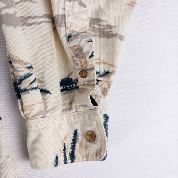 Eddie Bauer Corduroy Shirt Womens Medium Cream Ski Mountain Scene AOP Vintage - Picture 3 of 8